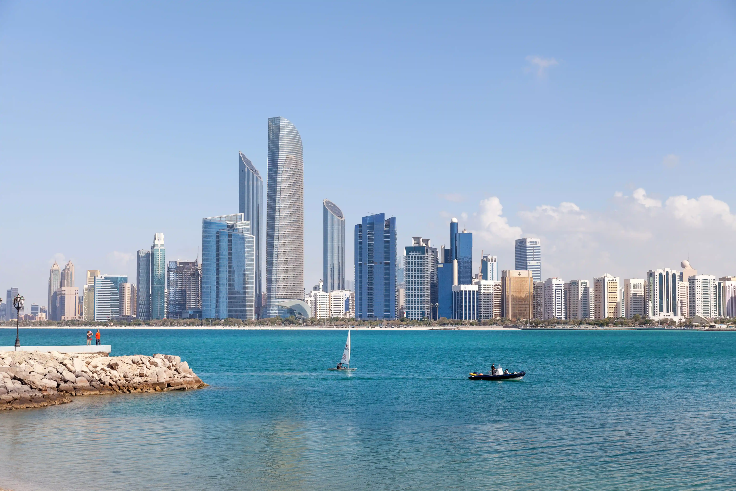 Abu Dhabi Luxury Market: Penthouses & Skyline Living